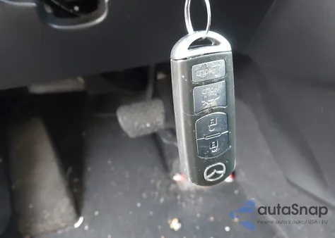 2016 Mazda Mazda3 I Touring из США, поврежденный, VIN JM1BM1W71G1288302